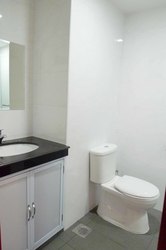 Simsville (D14), Condominium #203326821